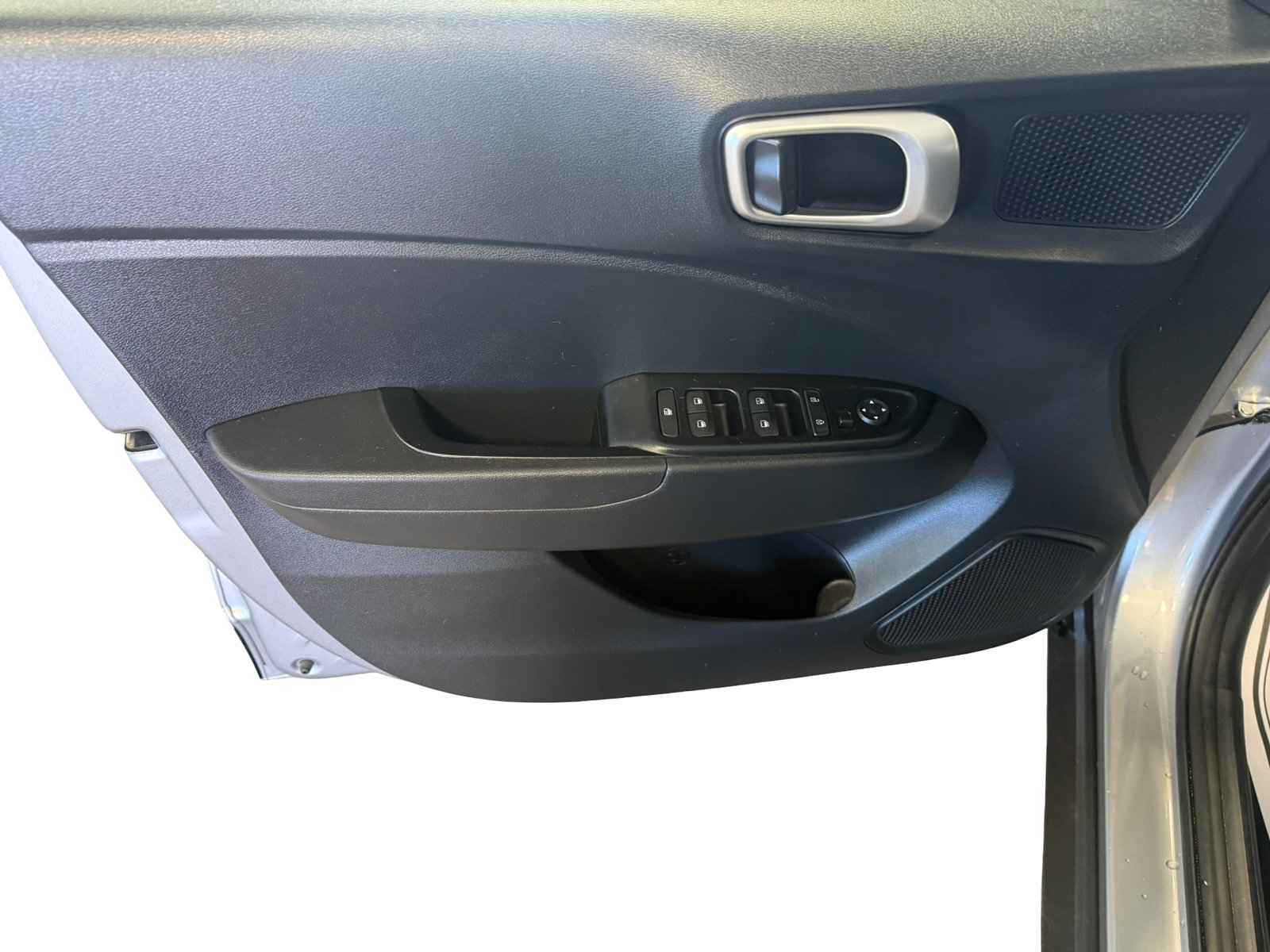2023 Hyundai Venue SEL - Photo 23
