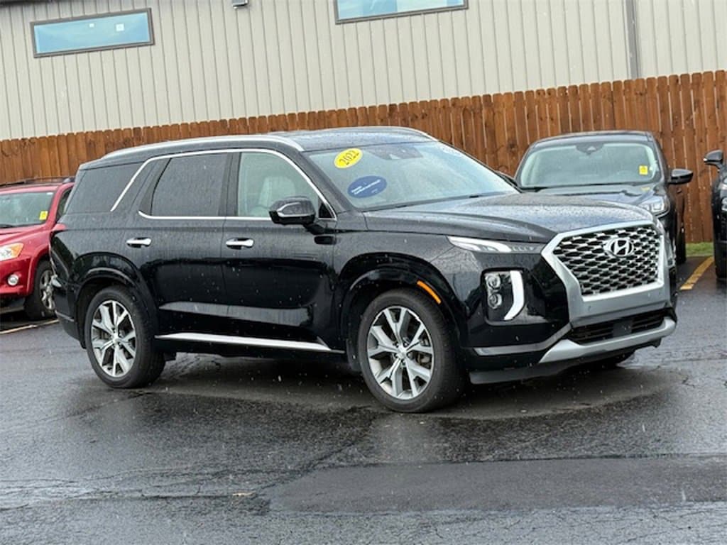Certified 2022 Hyundai Palisade Limited with VIN KM8R5DHE6NU336781 for sale in Brunswick, OH