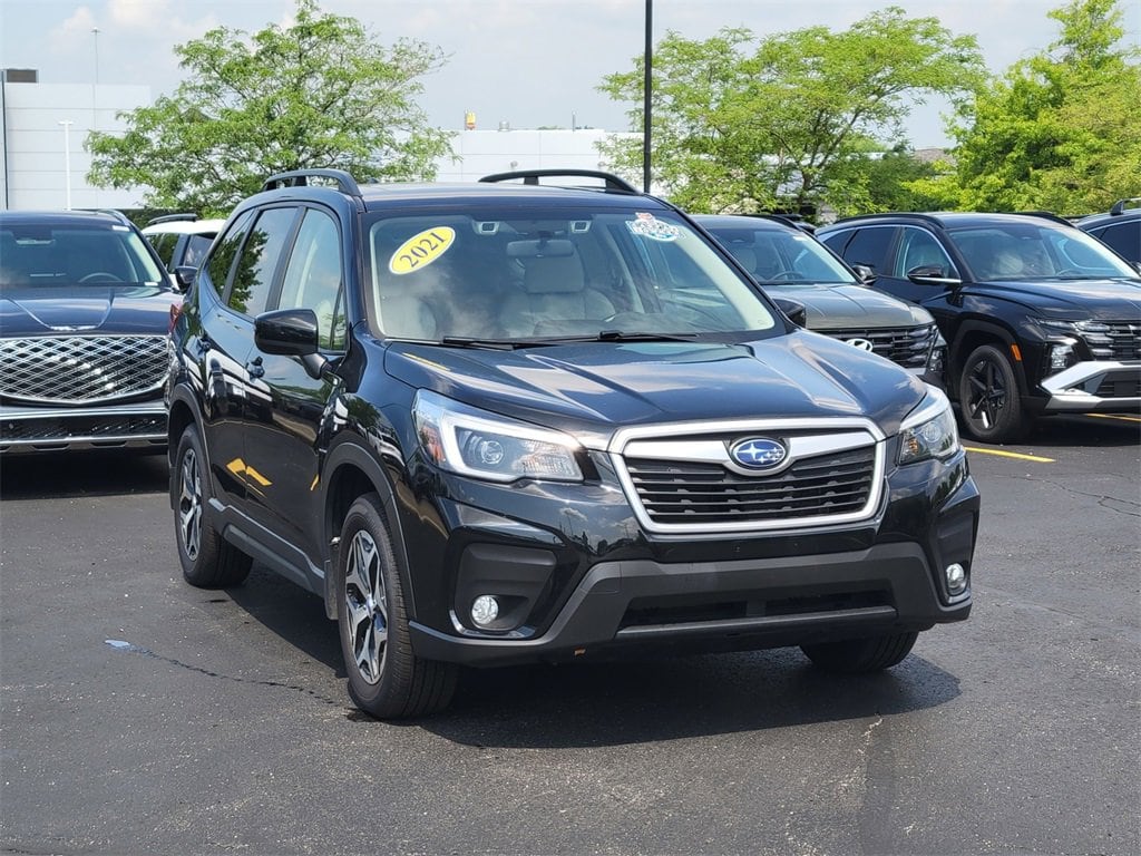 Used 2021 Subaru Forester Premium with VIN JF2SKAFC9MH421184 for sale in Brunswick, OH