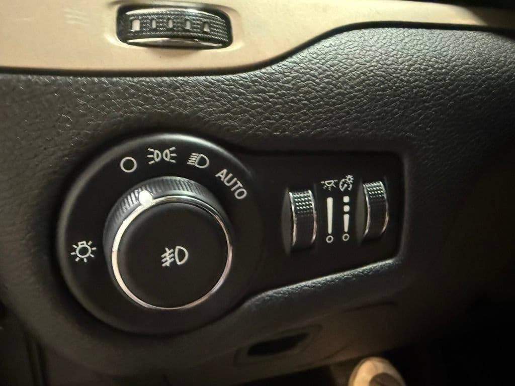 2016 Jeep Cherokee Latitude - Photo 36