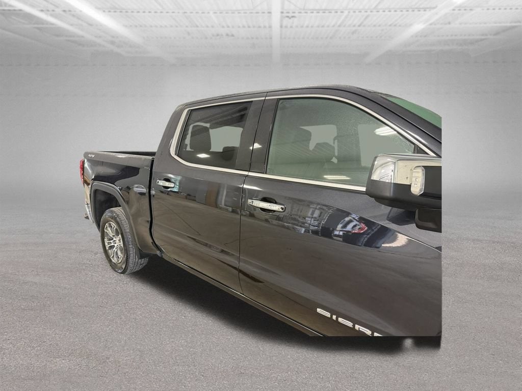 2025 GMC Sierra 1500 SLT - Photo 13