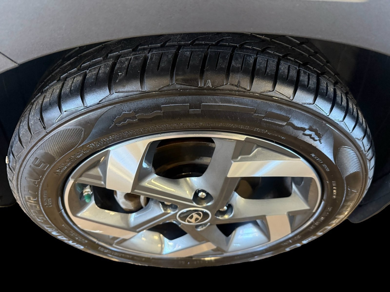 2023 Hyundai Venue SEL - Photo 10