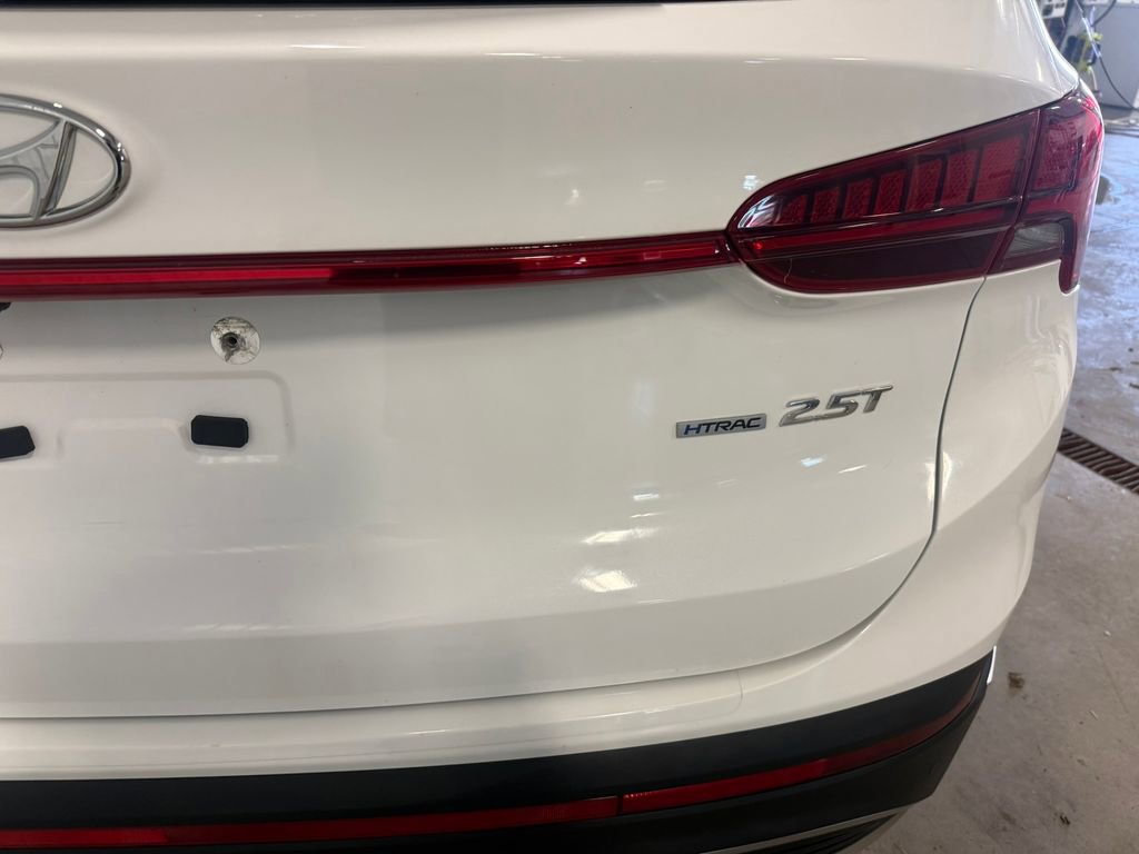 2023 Hyundai Santa Fe Limited - Photo 12