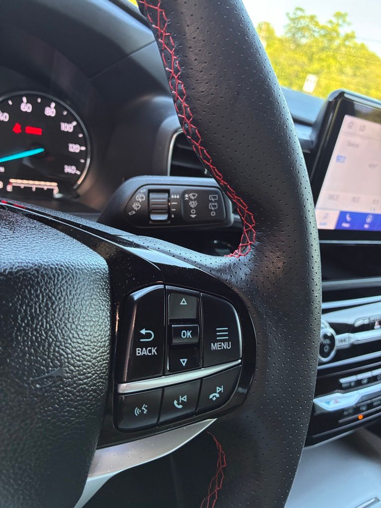 2023 Ford Explorer ST-LINE - Photo 25