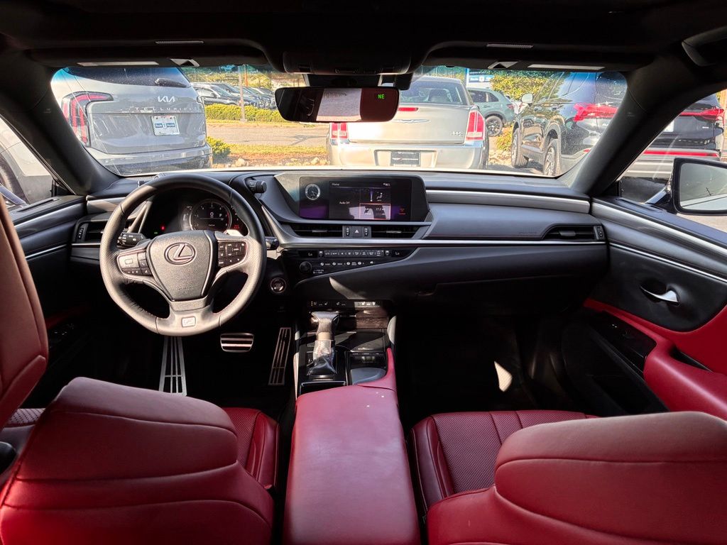 2019 Lexus ES F SPORT - Photo 14