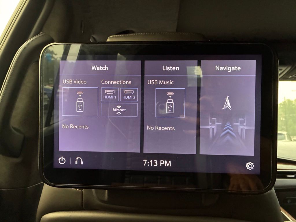 2021 Cadillac Escalade ESV Sport Platinum - Photo 22