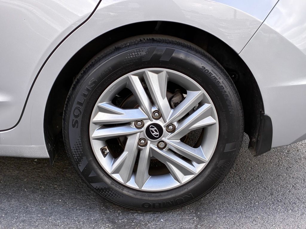 2020 Hyundai Elantra Value Edition - Photo 51