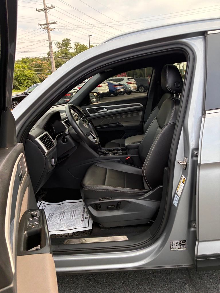2021 Volkswagen Atlas Cross Sport SEL - Photo 25