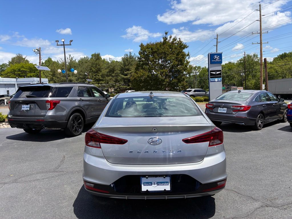 2020 Hyundai Elantra Value Edition - Photo 7