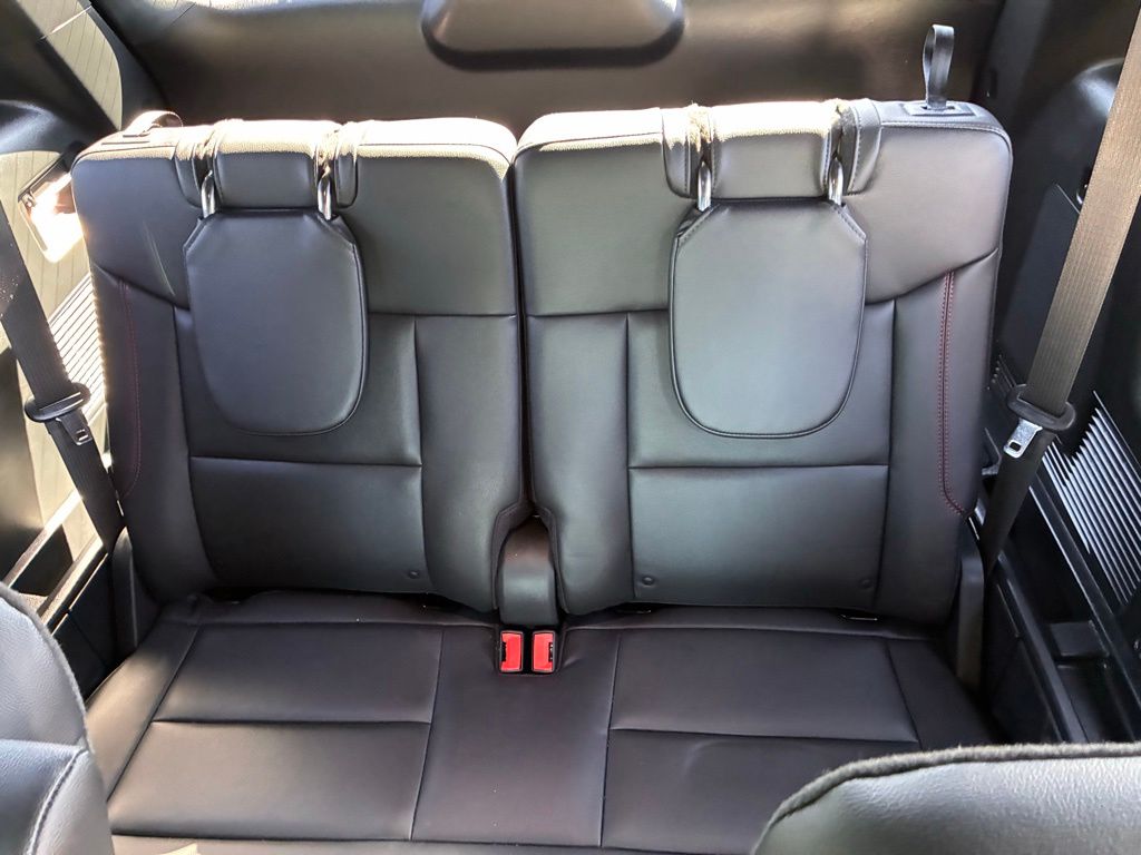 2023 Ford Explorer ST-LINE - Photo 13