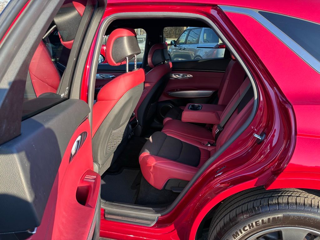2025 GENESIS GV70 Sport - Photo 24