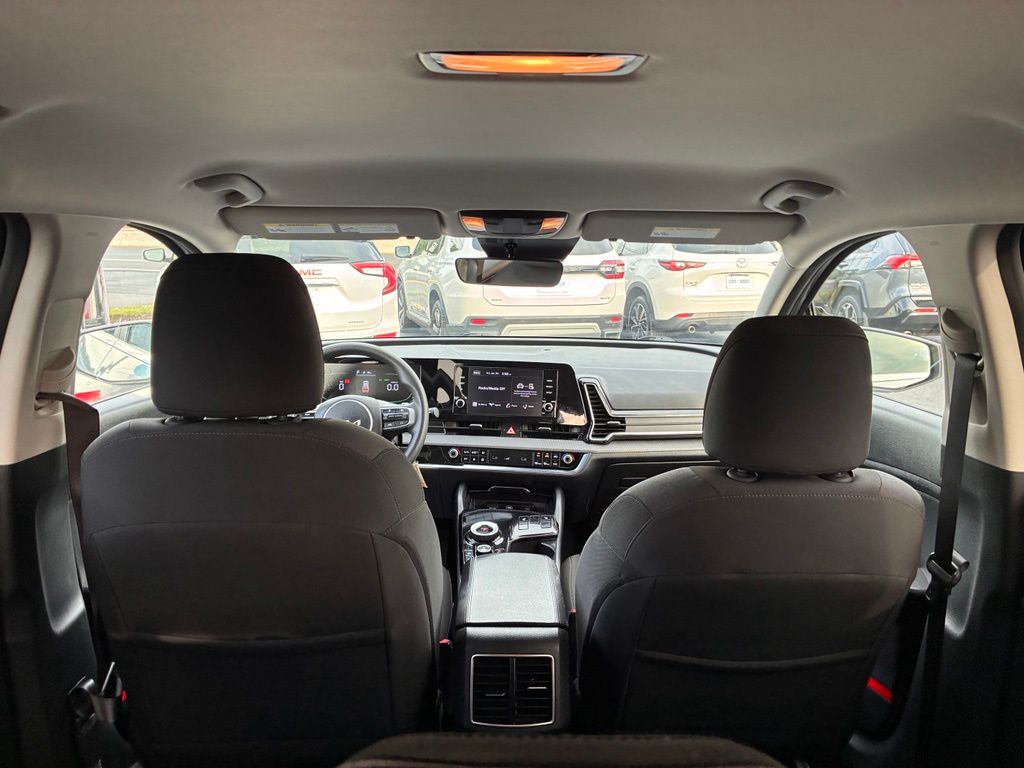2023 Kia Sportage LX Hybrid - Photo 14