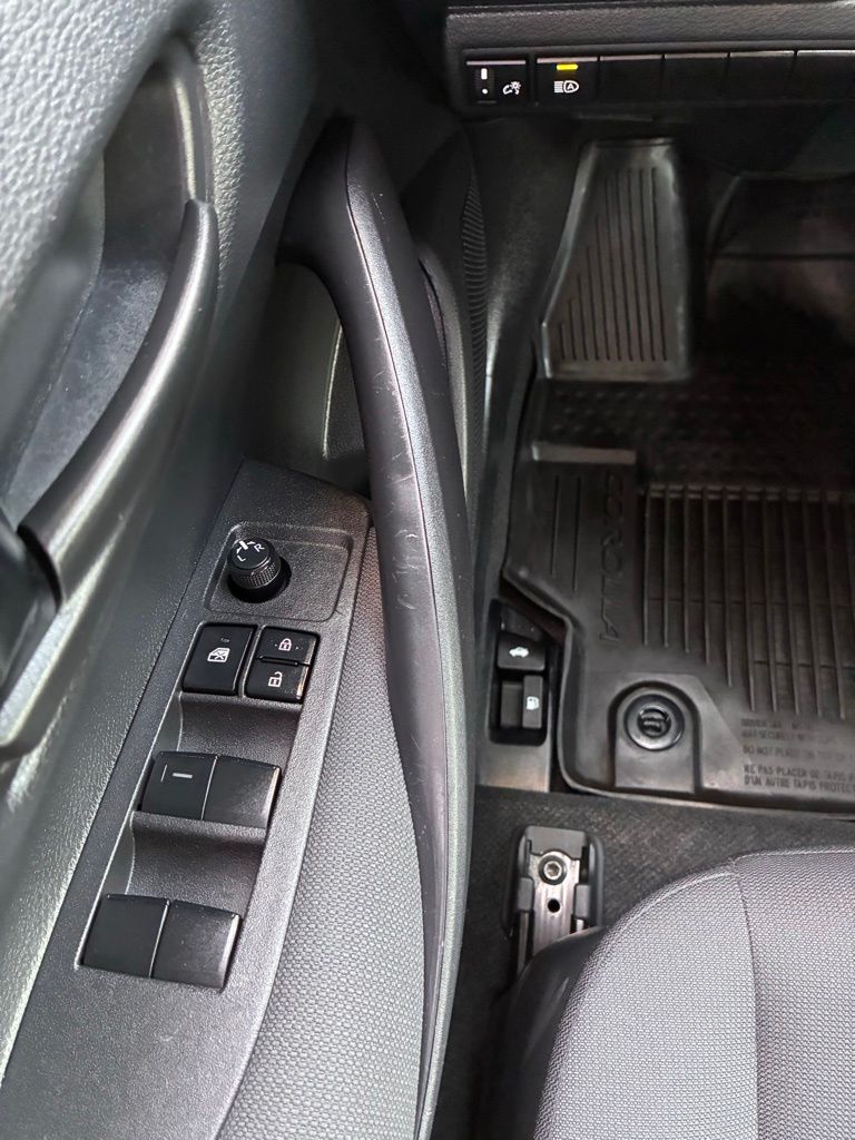 2024 Toyota Corolla LE - Photo 22