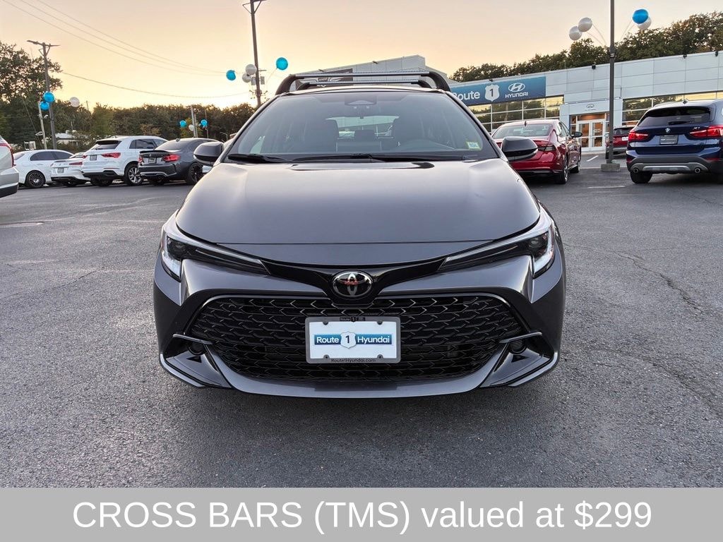 Used 2023 Toyota Corolla Hatchback SE Hatchback