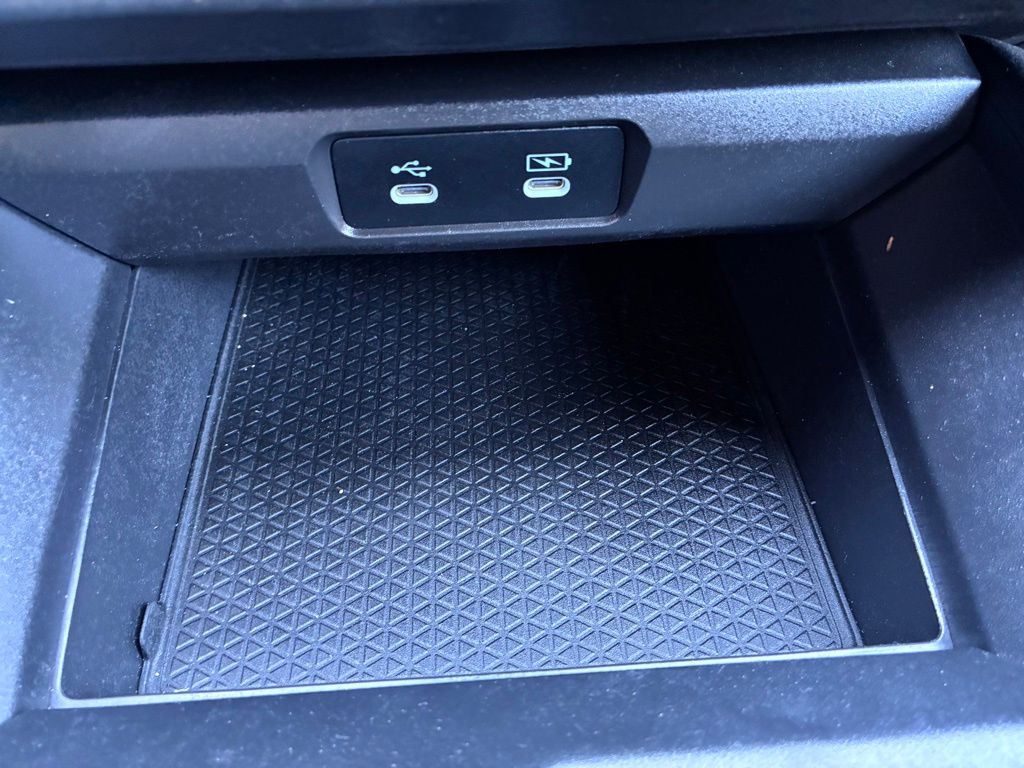 2025 Honda Accord SE - Photo 31