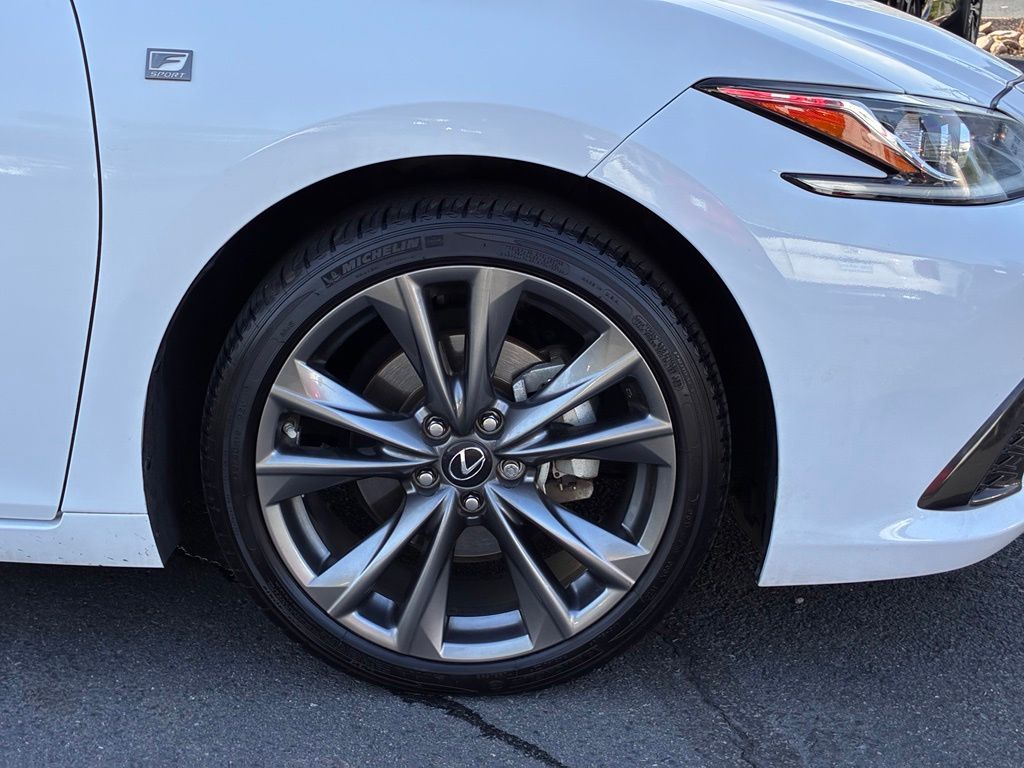 2019 Lexus ES F SPORT - Photo 49