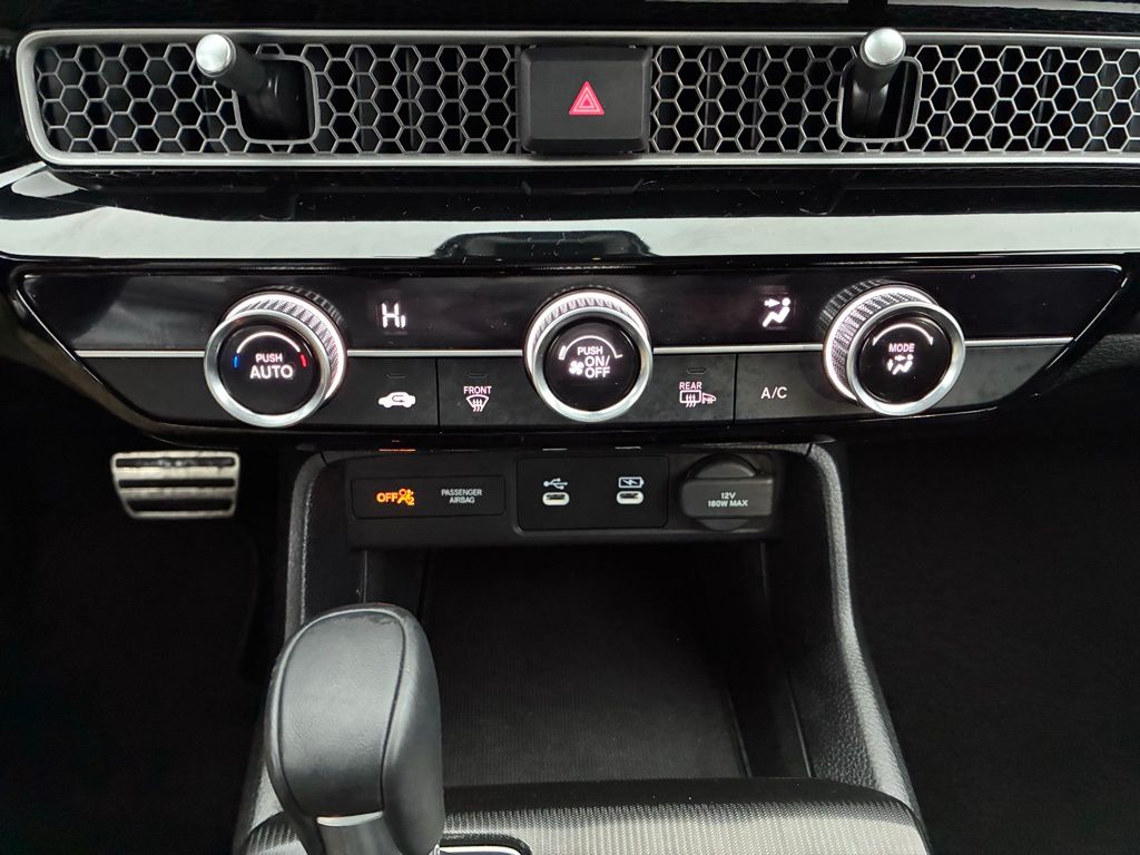 2025 Honda Civic Sport - Photo 28