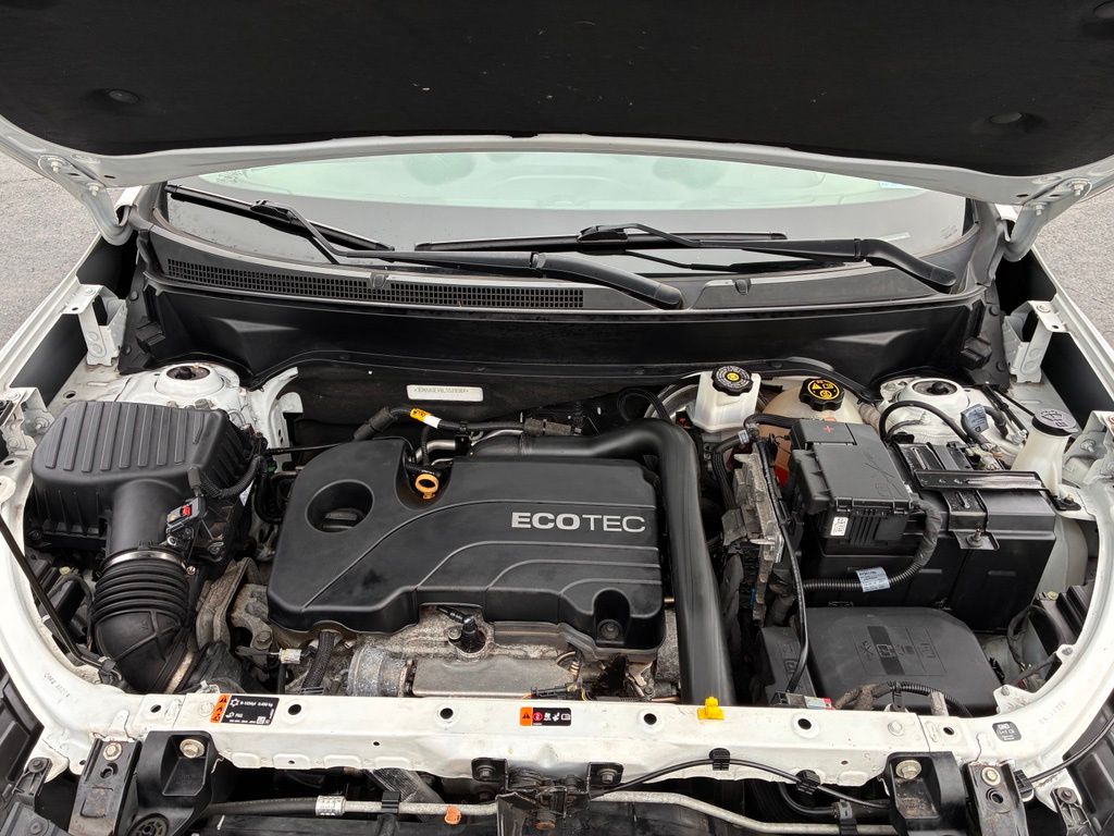2020 Chevrolet Equinox LT - Photo 9