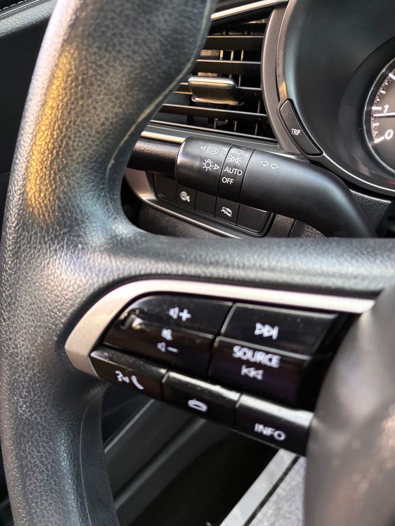 2025 Mazda CX-30 S - Photo 30