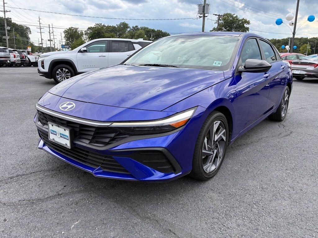 Used 2025 Hyundai Elantra Hybrid SEL Sport Sedan