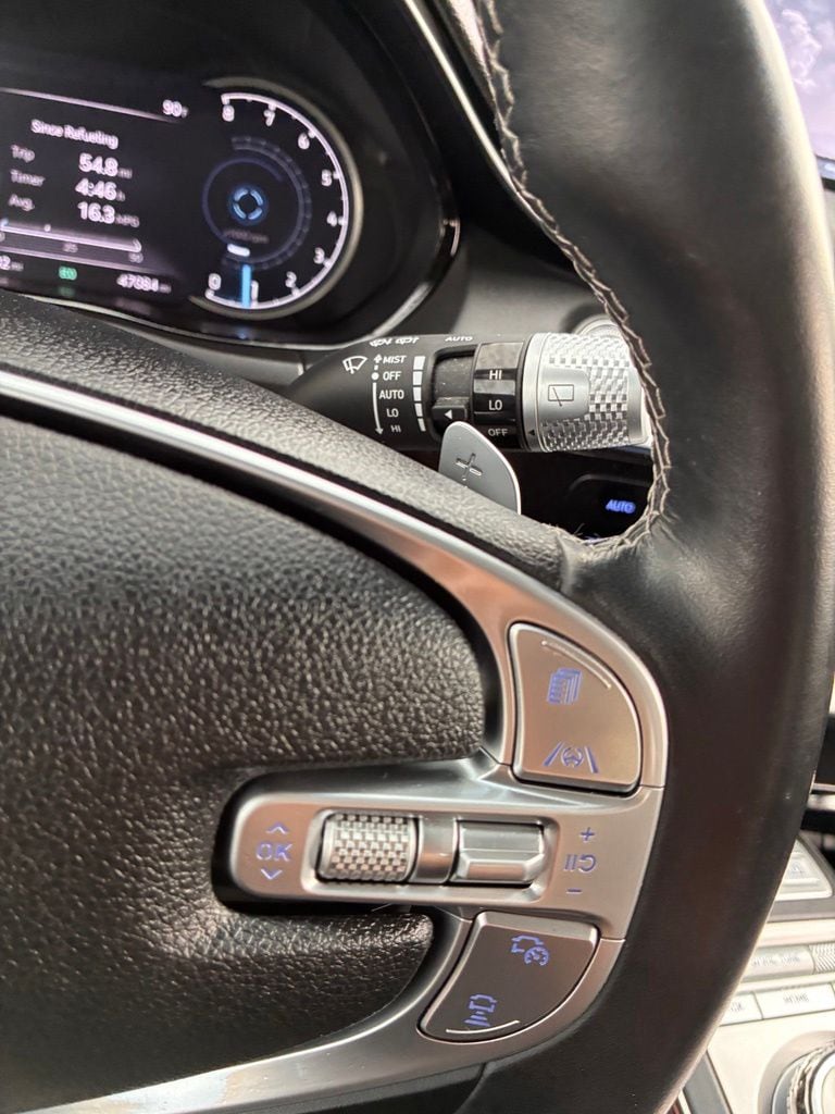 2024 GENESIS GV70 Standard - Photo 25