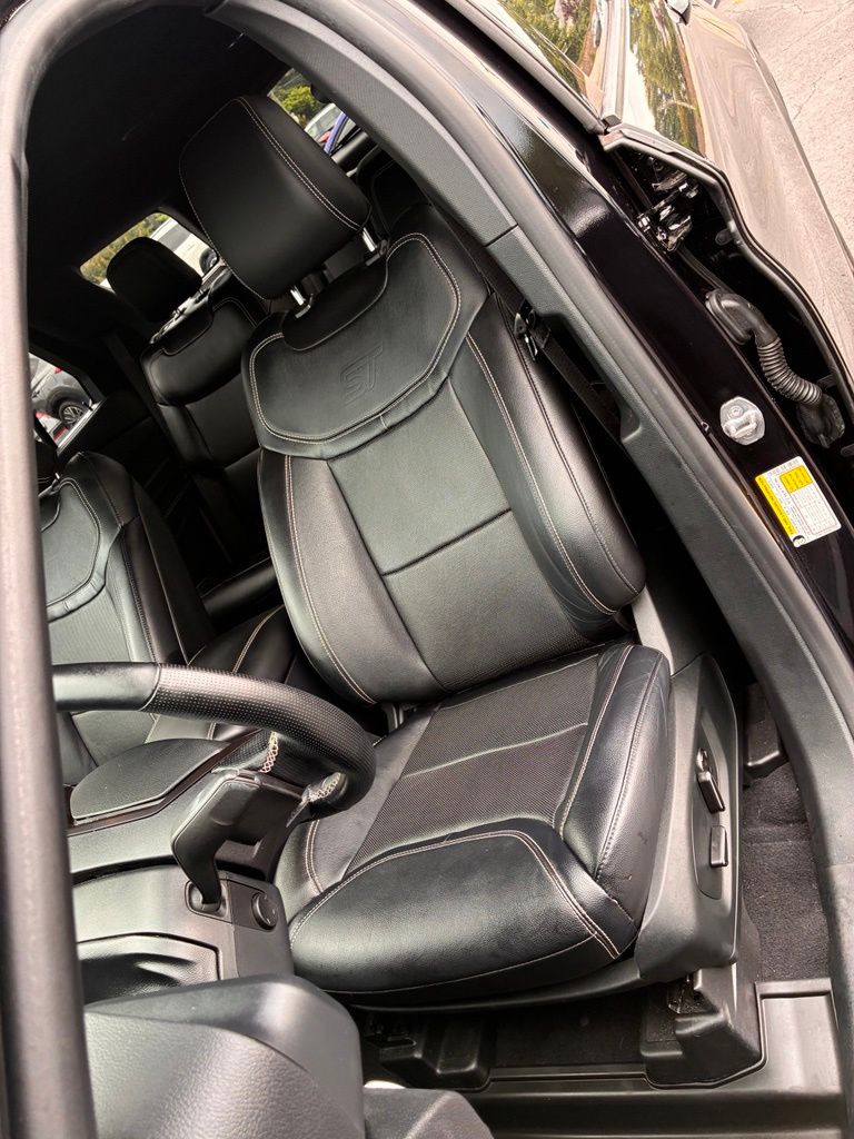 2020 Ford Explorer ST - Photo 20