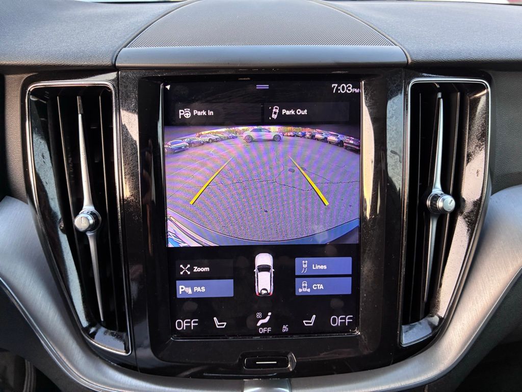 2019 Volvo XC60 Momentum - Photo 32