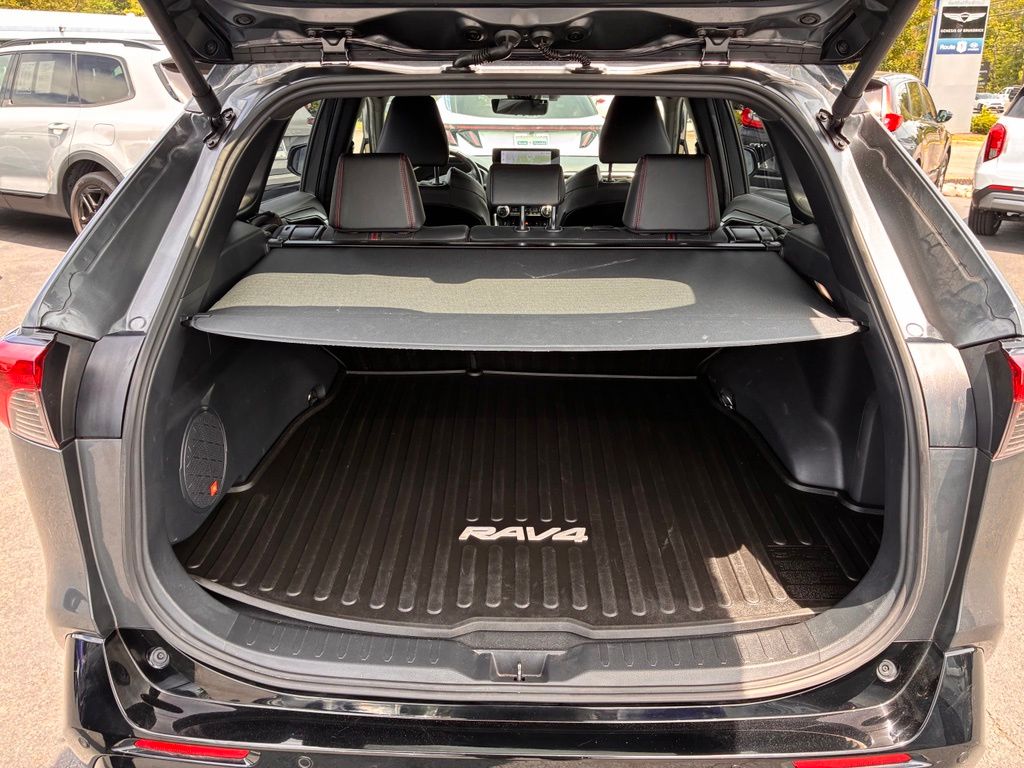 2024 Toyota RAV4 XSE - Photo 14