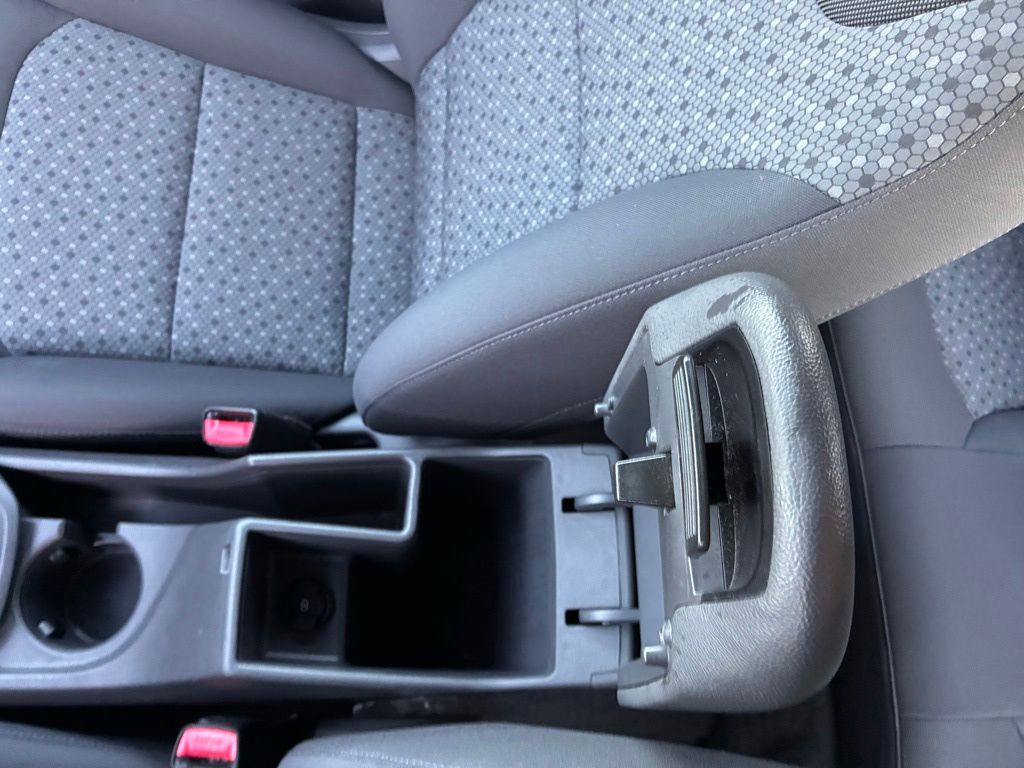 2017 Hyundai Ioniq SEL - Photo 34