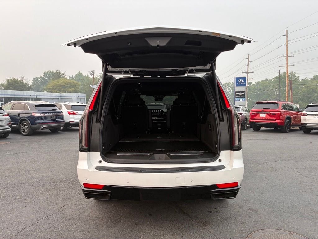 2021 Cadillac Escalade ESV Sport Platinum - Photo 12