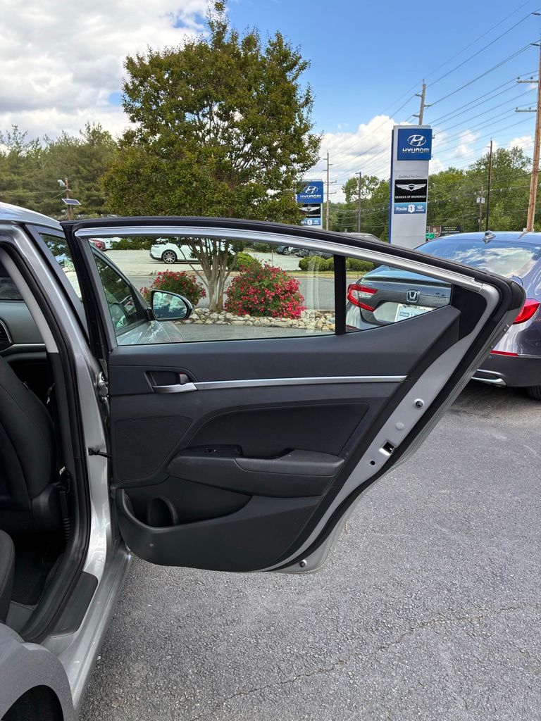 2020 Hyundai Elantra Value Edition - Photo 47