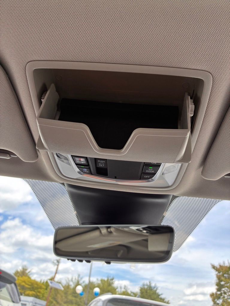 2023 Acura TLX Technology Package - Photo 41