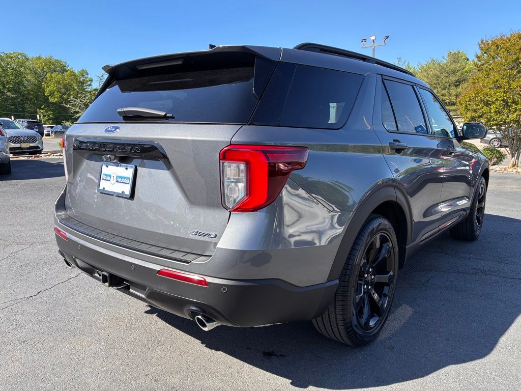 2023 Ford Explorer ST-LINE - Photo 7