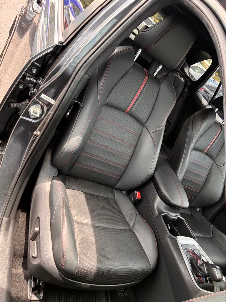 2024 Toyota RAV4 XSE - Photo 20