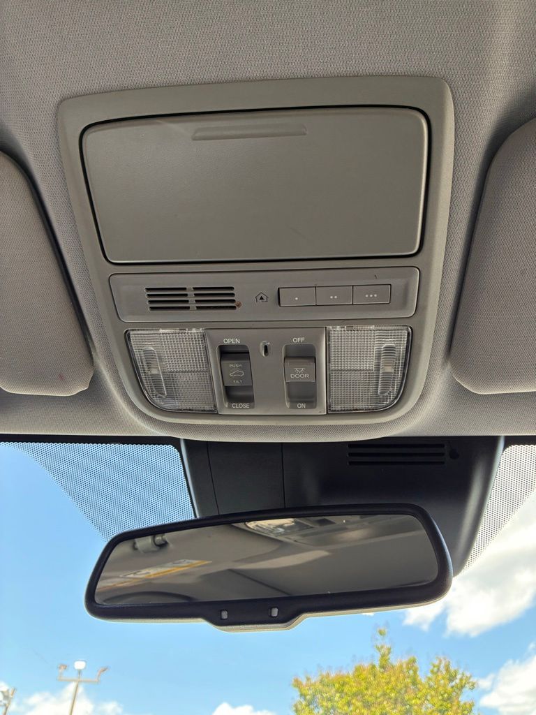 2017 Honda CR-V EX-L - Photo 42