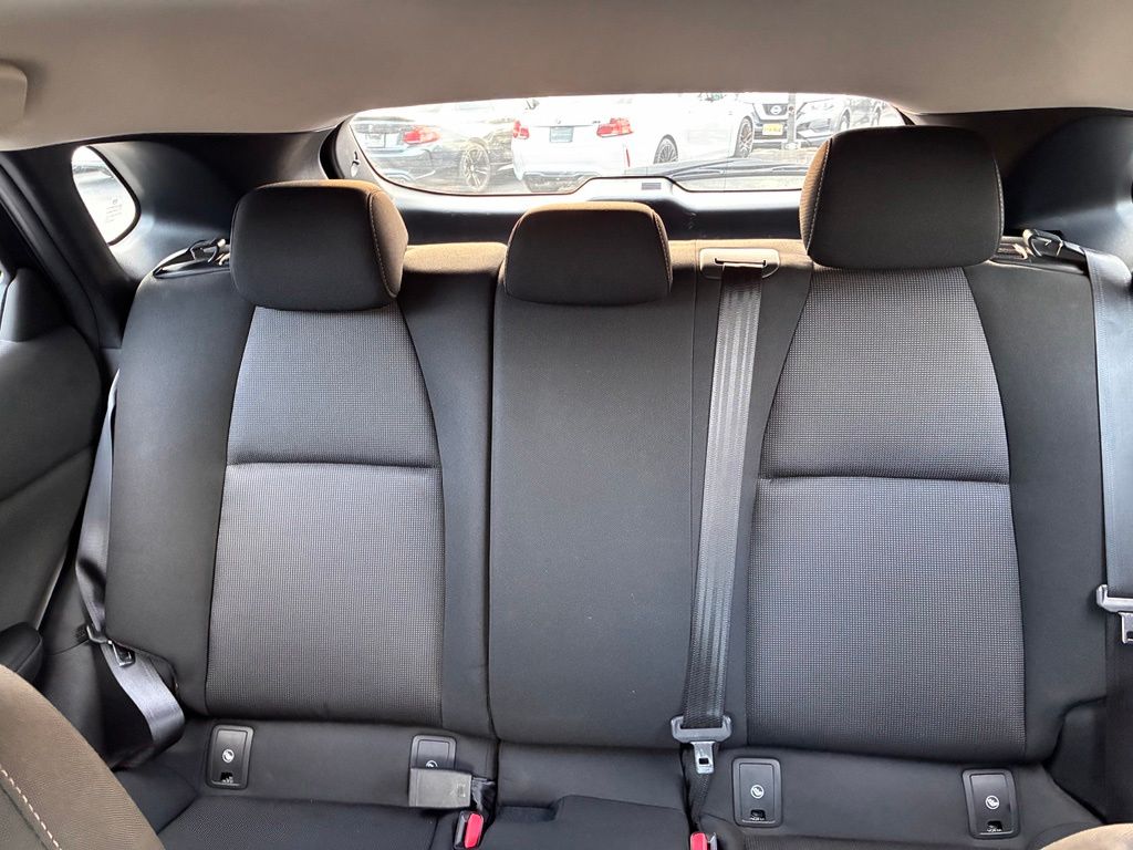2025 Mazda CX-30 S - Photo 15