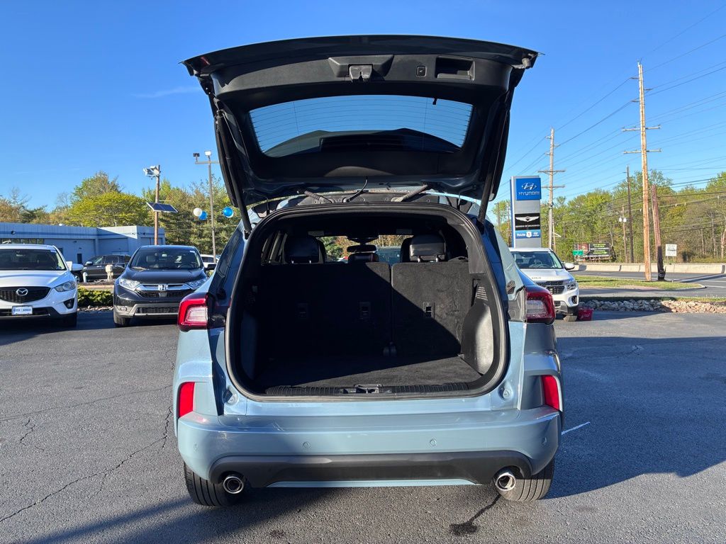 2023 Ford Escape ST-Line - Photo 10