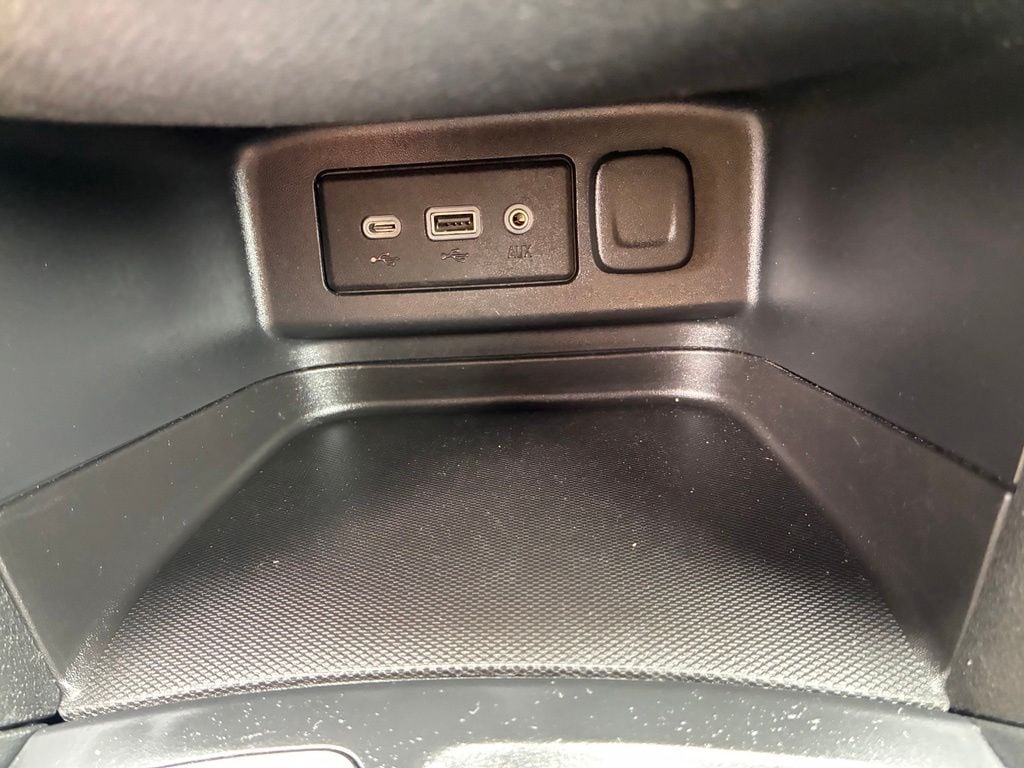 2020 Chevrolet Equinox LT - Photo 32