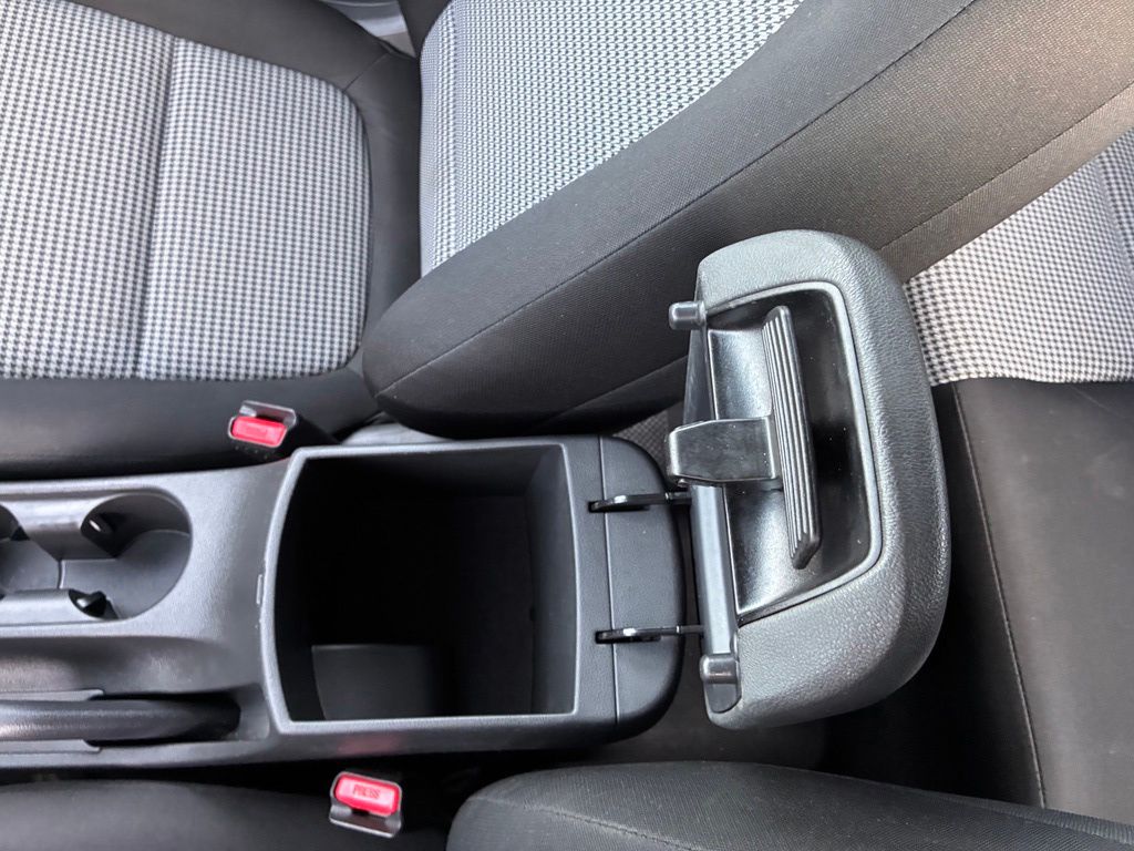 2021 Hyundai Kona SE - Photo 34