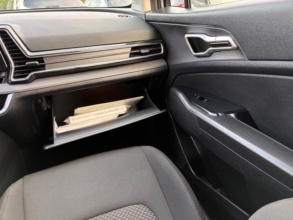 2023 Kia Sportage LX Hybrid - Photo 44