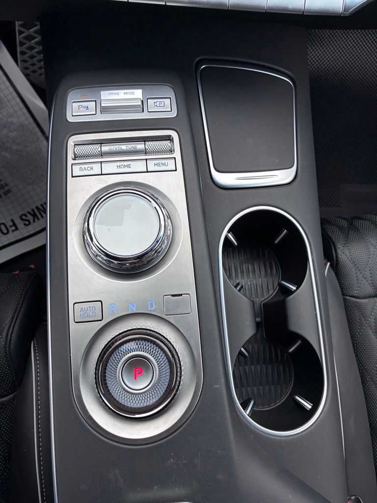 2025 GENESIS GV70 Sport - Photo 38