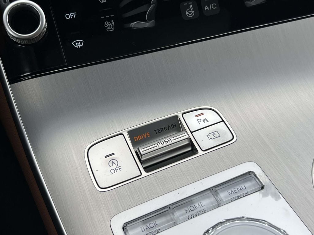 2026 GENESIS GV70 Advanced - Photo 28