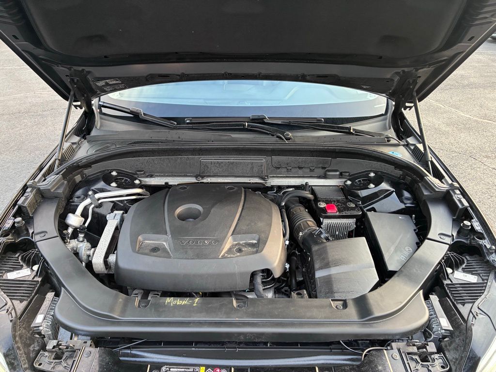 2019 Volvo XC60 Momentum - Photo 9