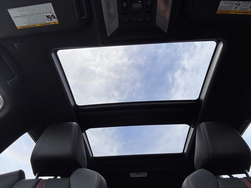 2024 Toyota RAV4 XSE - Photo 44