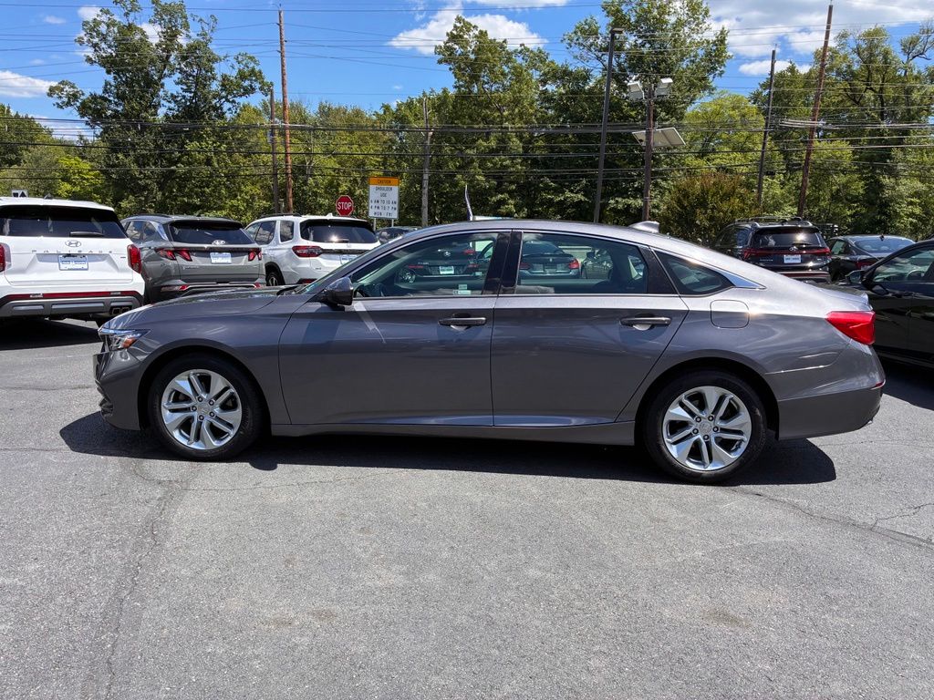 2018 Honda Accord LX - Photo 4