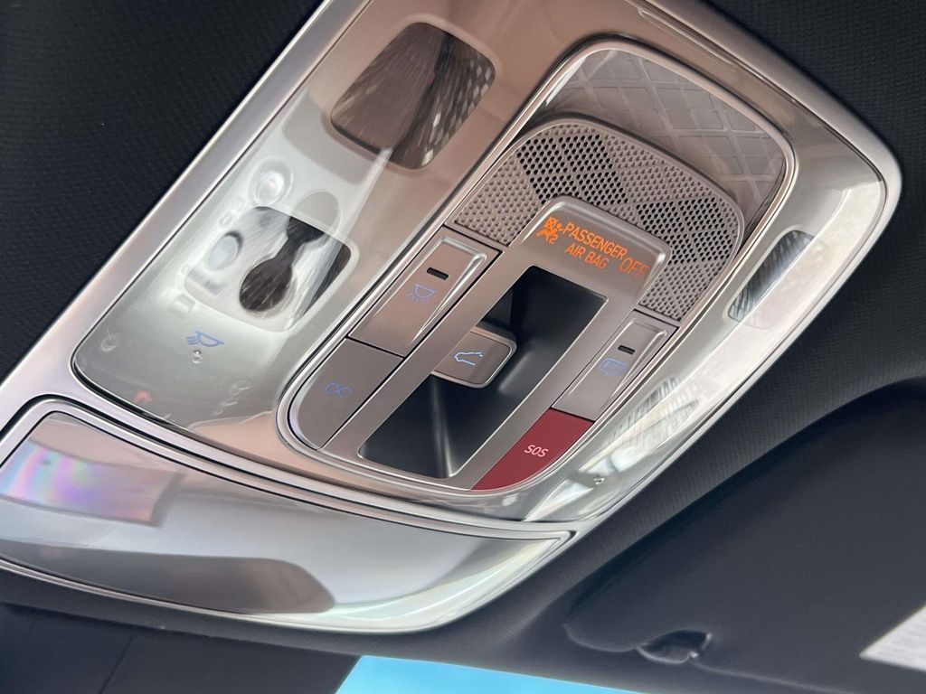 2026 GENESIS GV70 Advanced - Photo 31