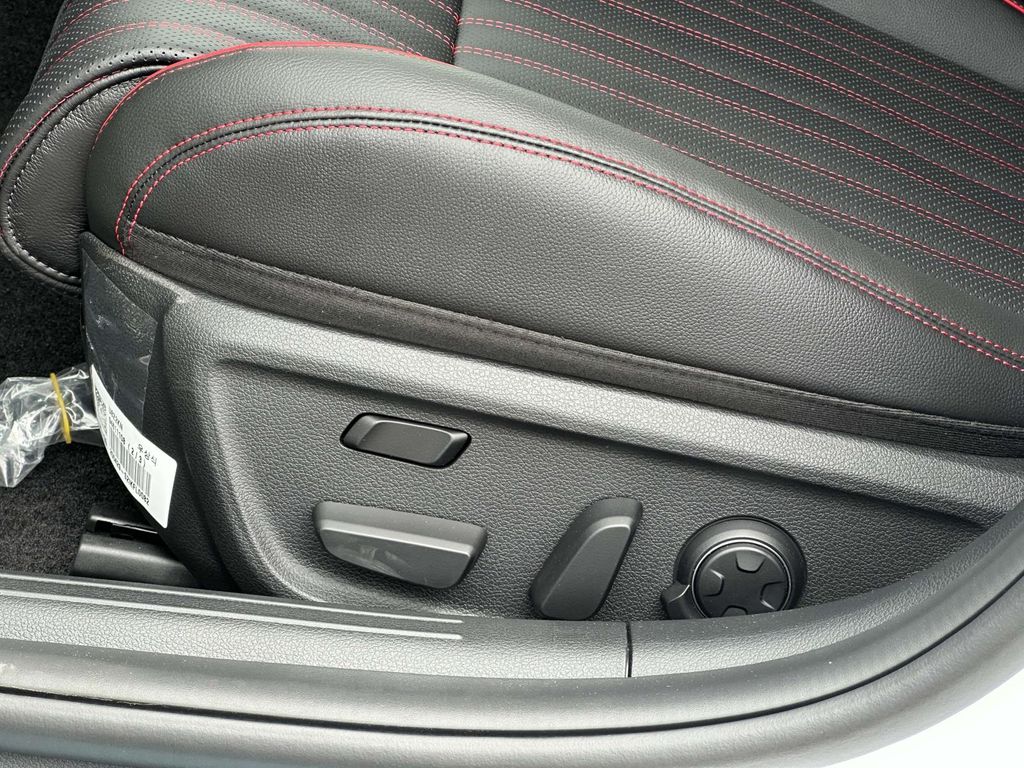 2026 GENESIS G70 Sport Prestige - Photo 15