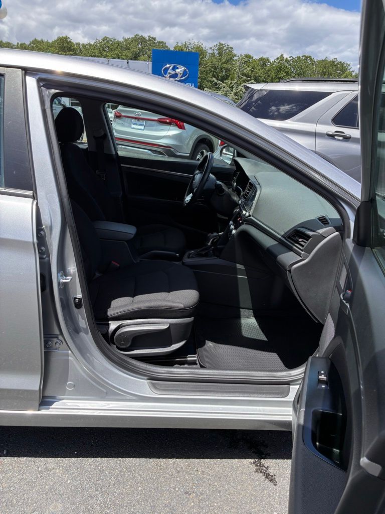 2020 Hyundai Elantra Value Edition - Photo 19