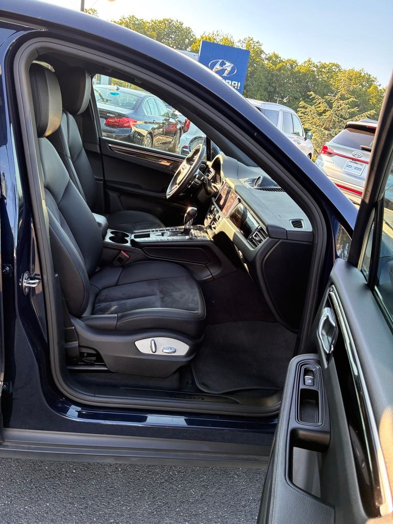 2019 Porsche Macan Base - Photo 22