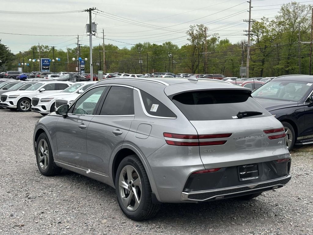 New 2026 Genesis GV70 SUV